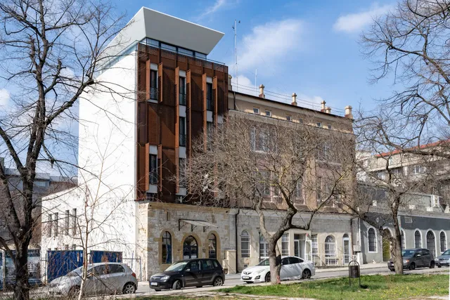 BIZARRE BOUTIQUE HOTEL / БИЗАР БУТИК ХОТЕЛ