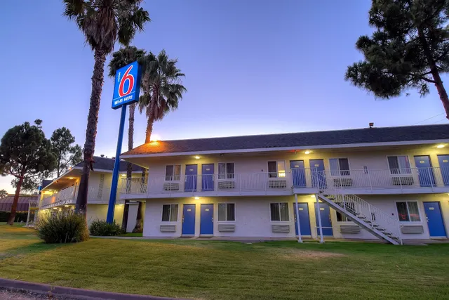 Motel 6 San Diego, CA - North