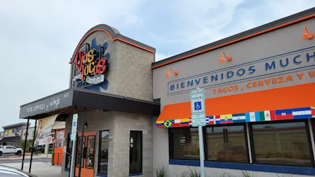 Ojos Locos Sports Cantina (Weslaco, TX)