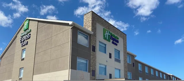 Holiday Inn Express & Suites Elyria by IHG