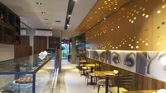 TARBUSH - Doces e Salgados Árabes