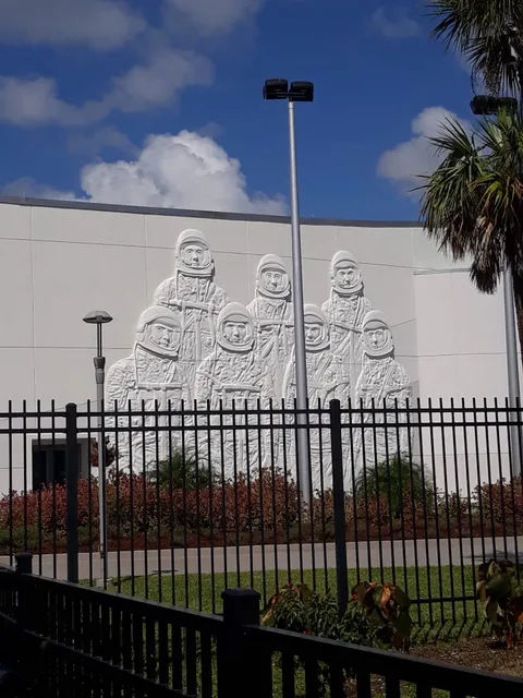 Heroes and Legends featuring the Astronaut Hall of Fame