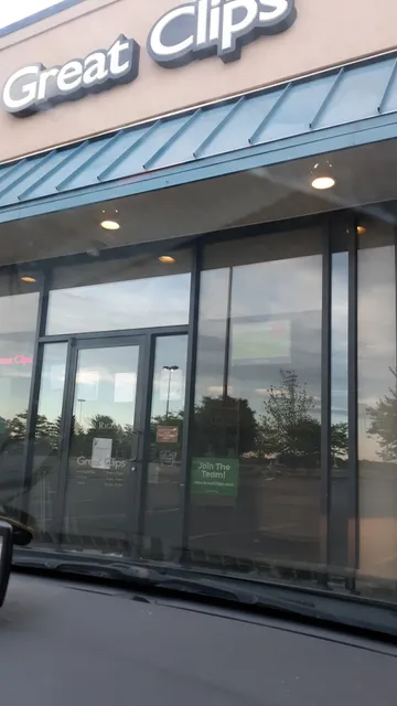 Center Point Shopping Center