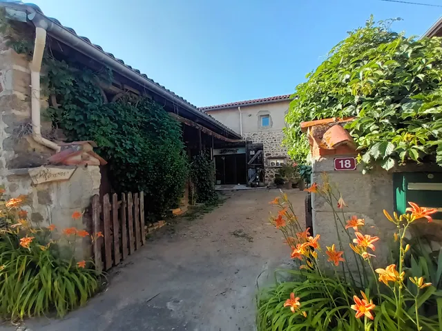 Chambres d'hôtes - LA PROVENDE - Montbrison