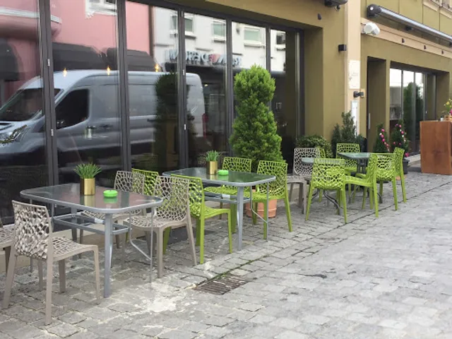 Lübbis Essen&Trinken