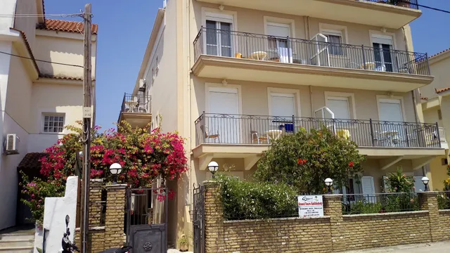 Hermes House Apartments