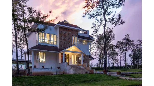 StayVista at Villa Hugel in Ooty | 5 BHK Premium Villa