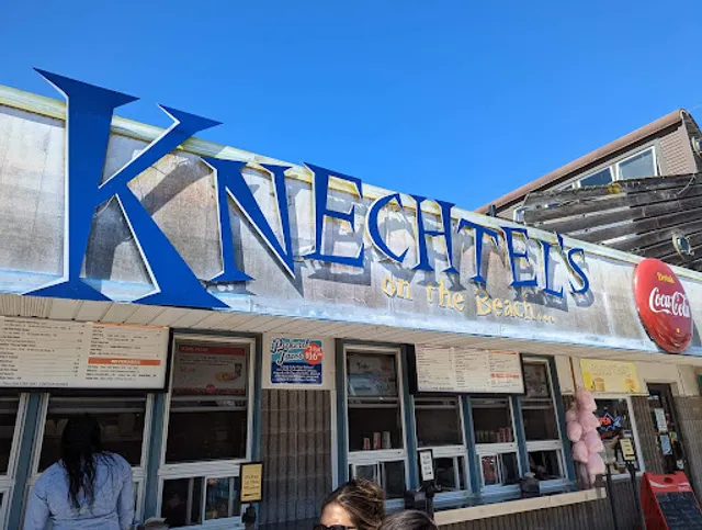 Knechtel's on the Public Beach