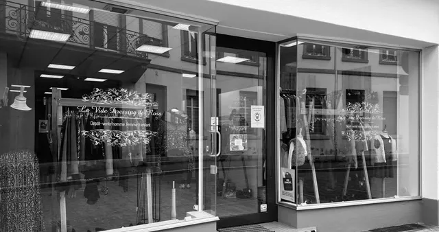 Le vide dressing de Rosa