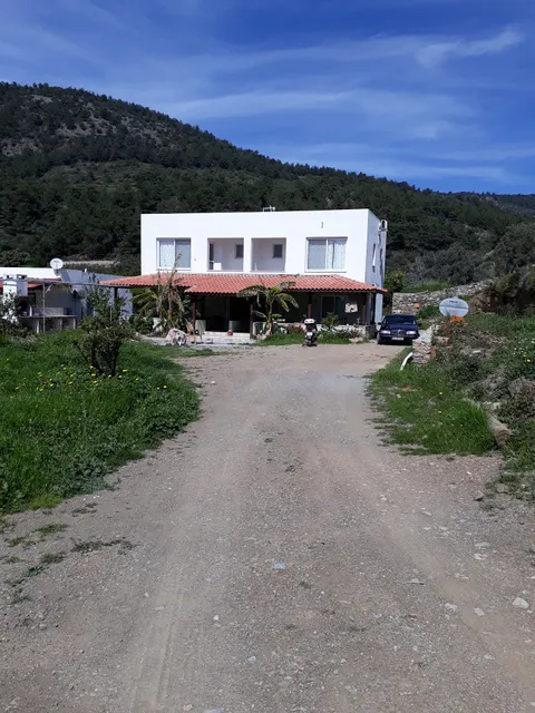 Mazı Çiçek Pansiyon