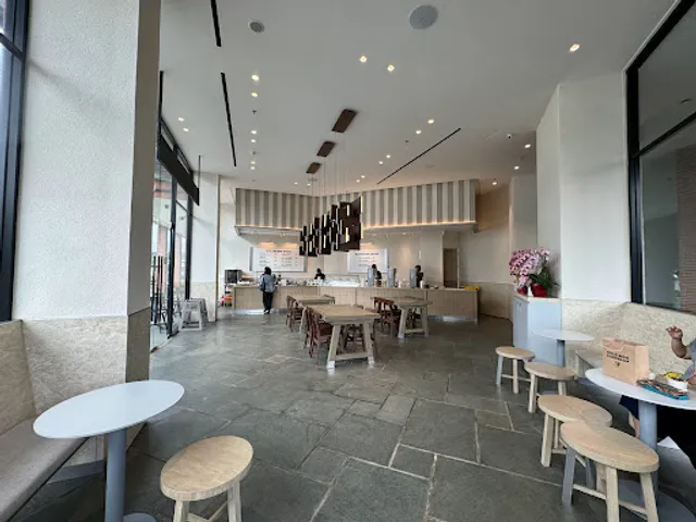 Cold Moo Kelapa Gading