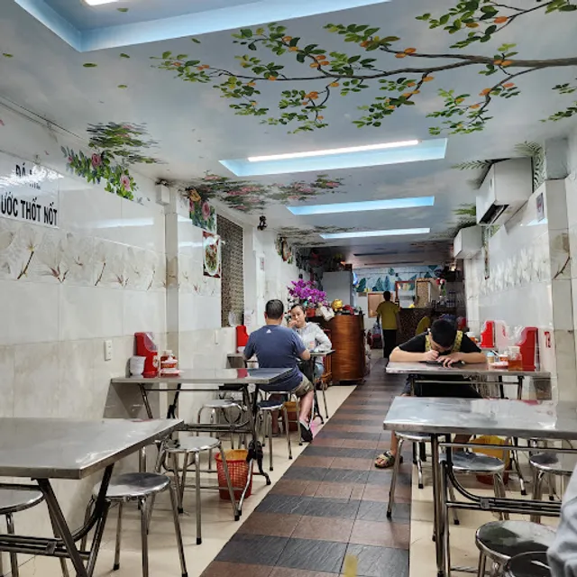 Bánh cuốn Hải Nam