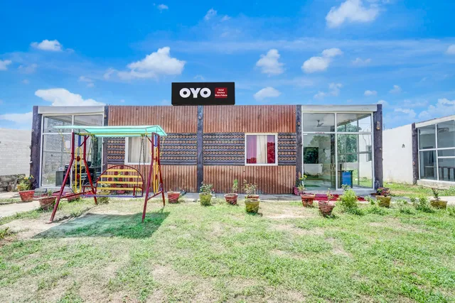 OYO Hotel Krishna Manu Palace