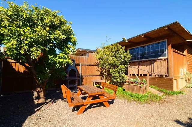 נווה בר - מלון בוטיק בכפר