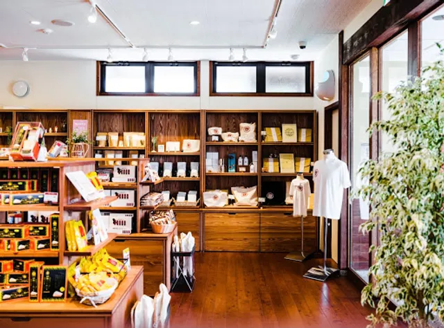 douce Nucca（ドゥース ヌッカ）