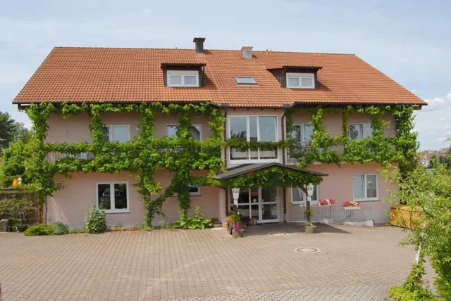 Hotel Landau Gästehaus Kleine Kalmit