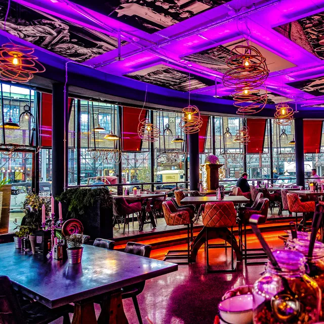 Mezzomar Düsseldorf Classic Remise