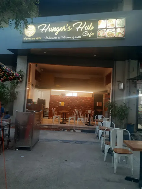HUNGER'S HUB CAFE