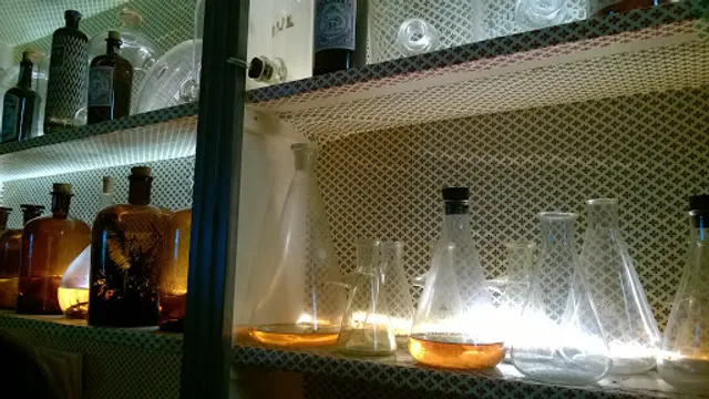 Apothéke Cocktail Bar