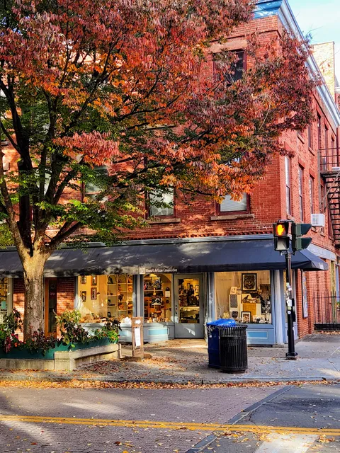 Handwork, Ithaca's Artisan Cooperative