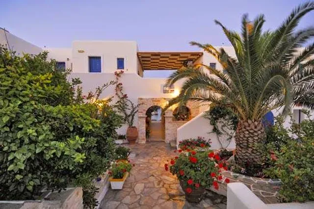 Captain Nicolas Hotel