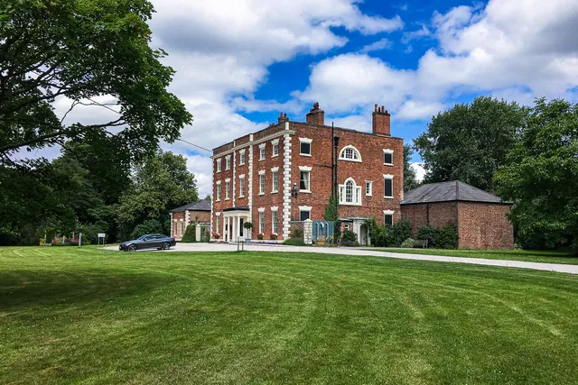 YHA Chester Trafford Hall