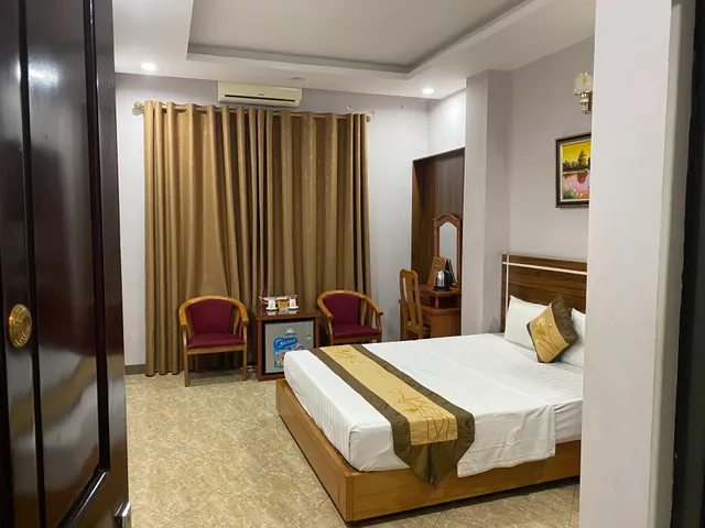 Khách sạn Hoàng Anh