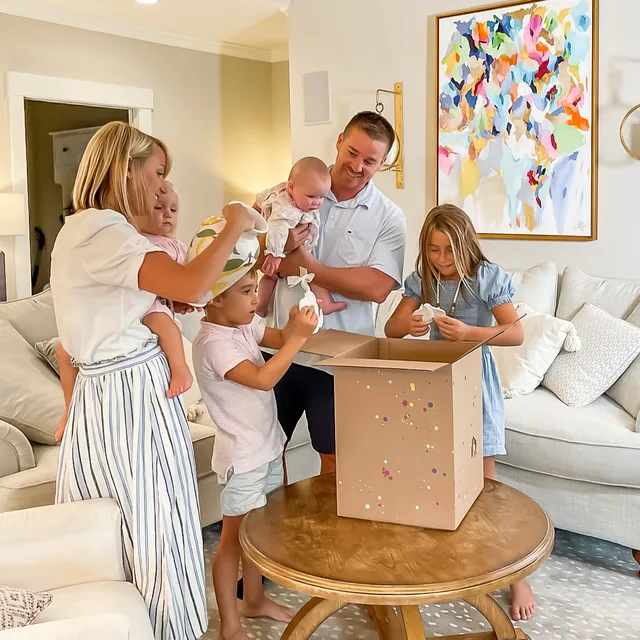 Prints & Clay, Online Handprint Art Boutique