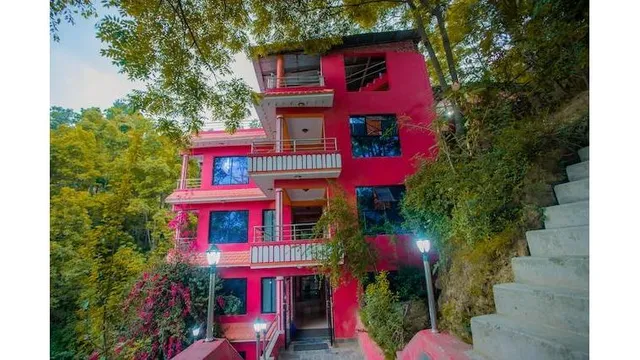 SPOT ON 430 Hotel Heaven Hill Pvt Ltd