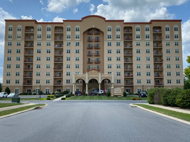 Graystone Court Villas