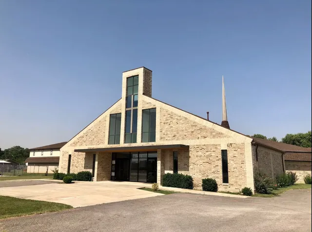 Dallas West Church of Christ