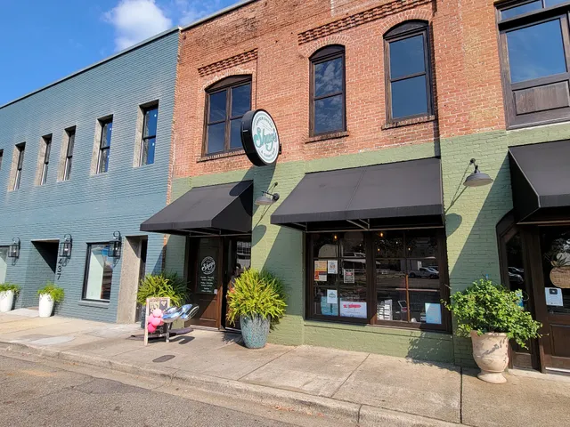 Shug's Cookie Dough & Candy Bar