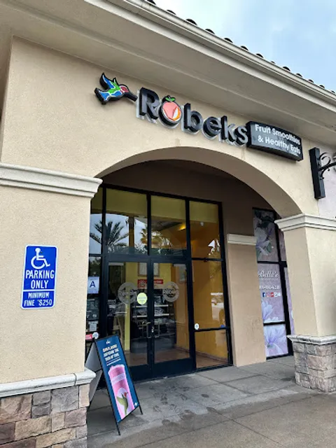 Robeks Fresh Juices & Smoothies