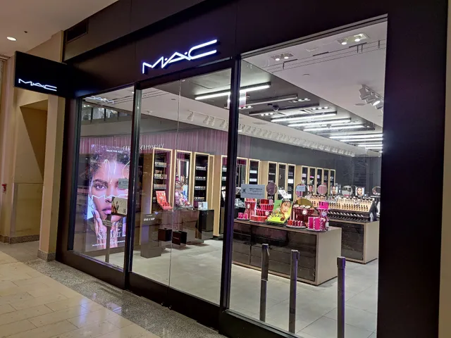 MAC Cosmetics