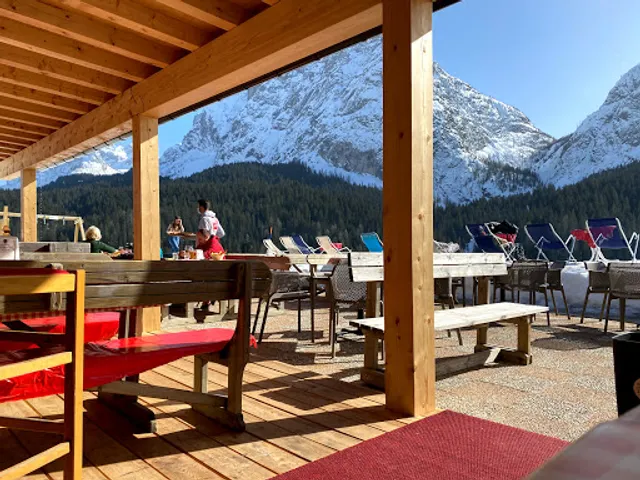 SKIBAR SAPPADA HAMBURGER GOURMET , RISTORANTE CON CUCINA DI MONTAGNA