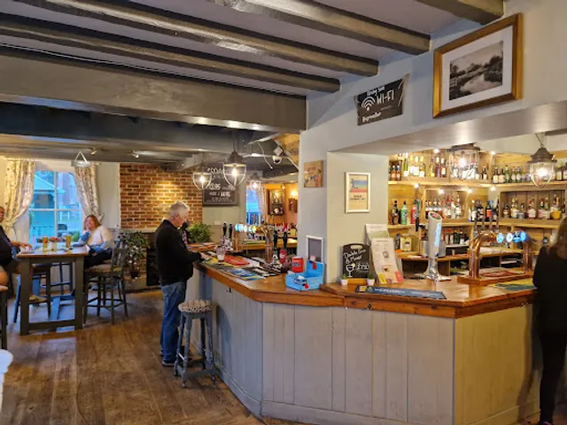 Rising Sun Colden Common