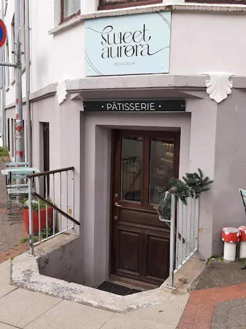 Sweet Aurora Reykjavik
