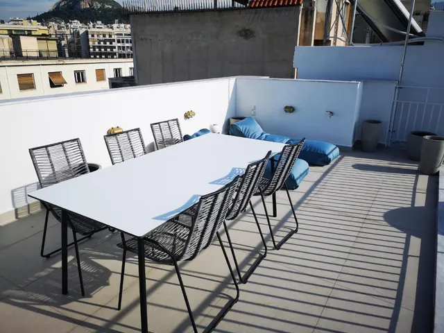 Syntagma Apartments by Olala Homes