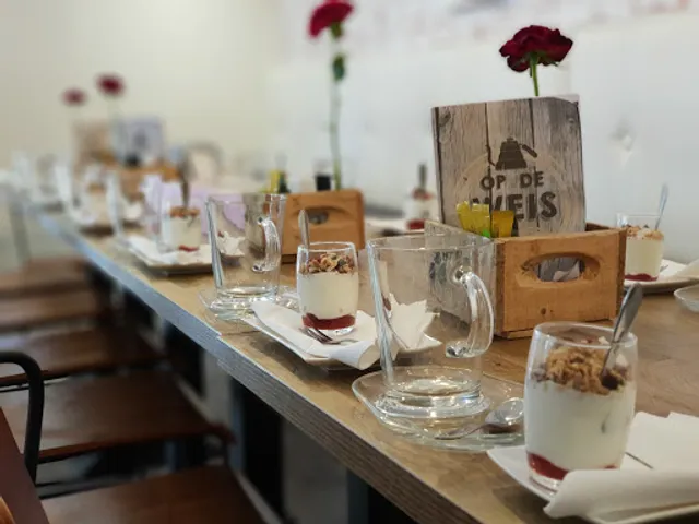 Op de Weis, Coffee, Tea & More
