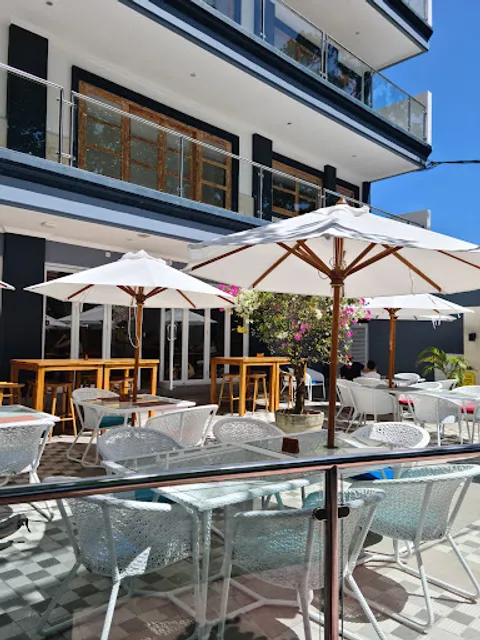 Little Eeden Sanur Bar and Restaurant