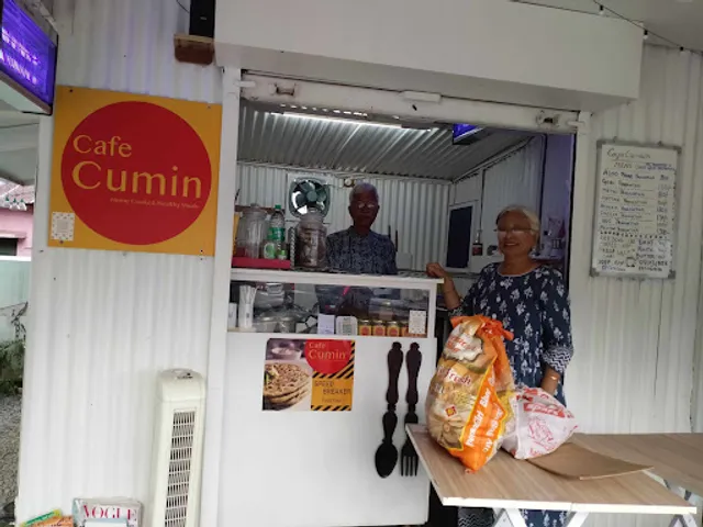 Cafe Cumin : Best Paranthas and homely food in and around Naukuchiataal.