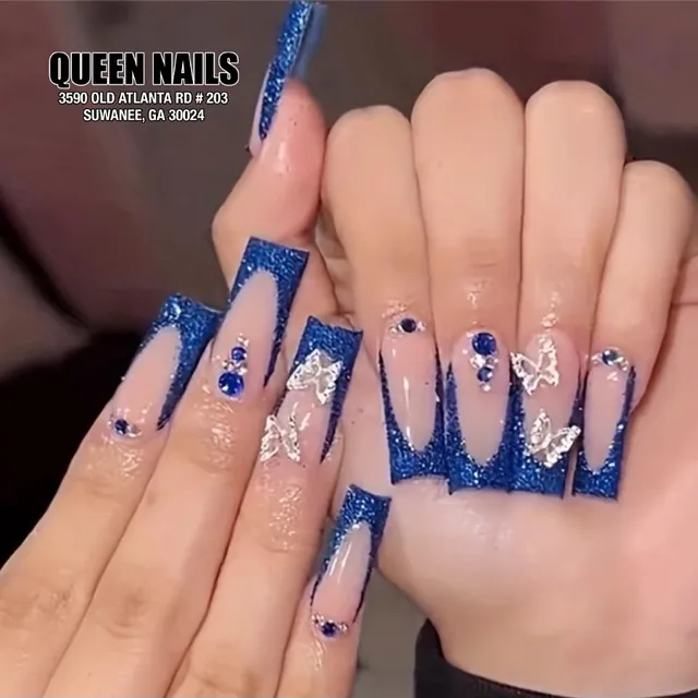 Queen Nails