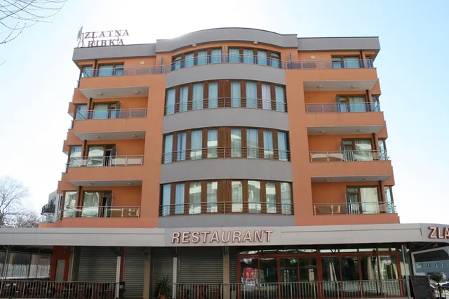 Restaurant "Goldfish"