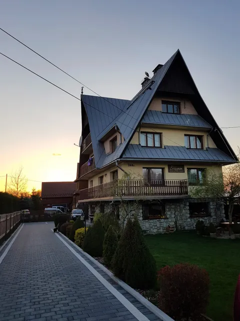 Pokoje "Pod Bocianem"