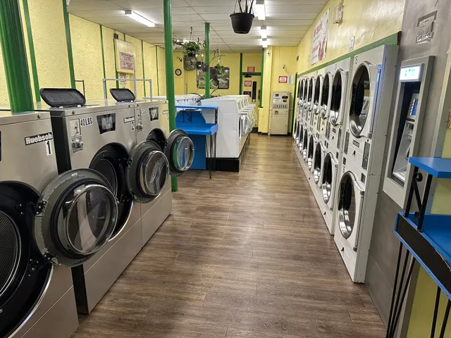 Cohoes Clean Clothes Laundromat