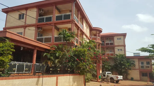 Hotel Pekassa De Karche