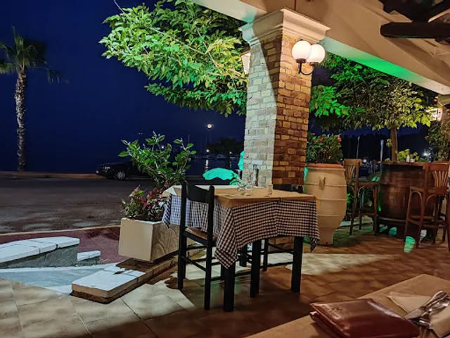 Ipsos Pasteria & Camping. Pizzeria.. Da Marco