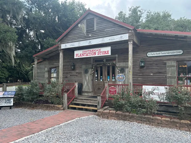 Destrehan Plantation's Indigo Café & Gift Shop