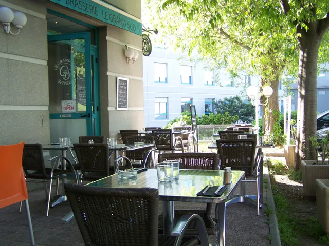 Café Brasserie Le Grand sud