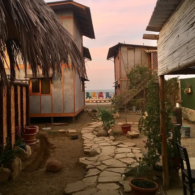 la vista ecohouse lobitos